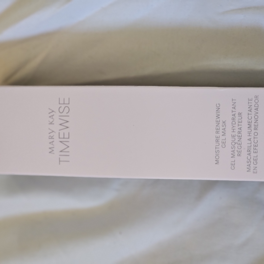 Mary Kay TimeWise Moisture Renewing Gel Mask